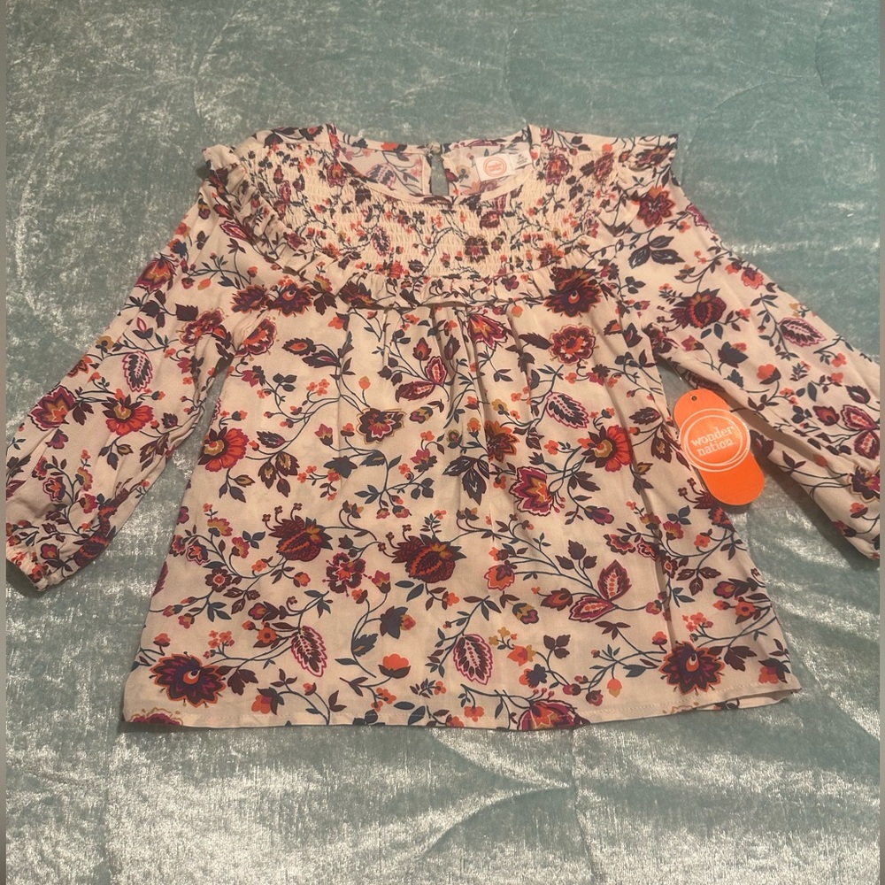 Little girl’s blouse